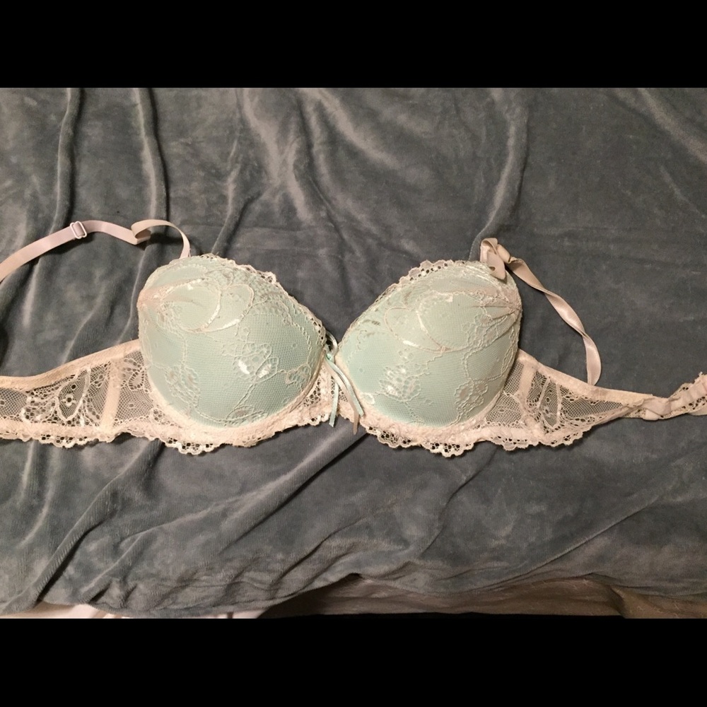 Off white and light green lace bra